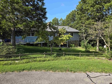 Opportunity awaits in the desirable Twin Lakes Golf Course - photo 2