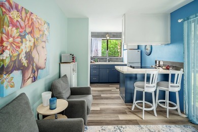 Nestled in the heart of Kilauea, this thoughtfully designed and - photo 12
