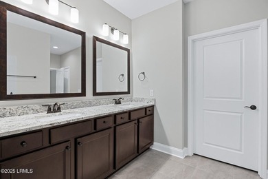 Discover this like-new, upgraded Hallmark home in Sun City - photo 21