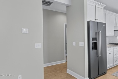 Discover this like-new, upgraded Hallmark home in Sun City - photo 23