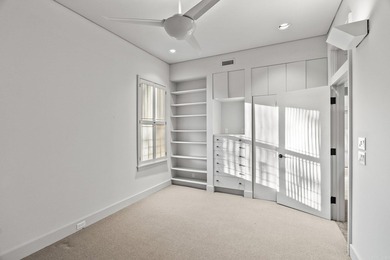 Amazing Riverbend condo custom designed by the renowned Noland - photo 24