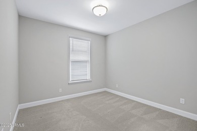 Discover this like-new, upgraded Hallmark home in Sun City - photo 29