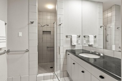 Amazing Riverbend condo custom designed by the renowned Noland - photo 33