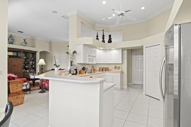 Golf Course Stunner! EXCEPTIONALLY Cared for 3BR/3BA 3 car - photo 8