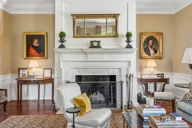 Circa 1768 -- The Joseph Veree House. Classic early Georgian - photo 9