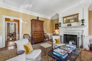 Circa 1768 -- The Joseph Veree House. Classic early Georgian - photo 10