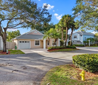 Beautifully remodeled single-story home offering 2 bedrooms, 2 - photo 26