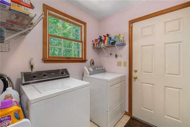WELCOME TO RIVERFRONT ESTATES! LOCATED A SHORT DISTANCE FROM - photo 8