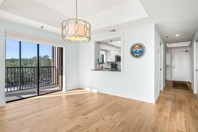 Waterfront condo for sale in the sought-after 12 Oaks community - photo 7