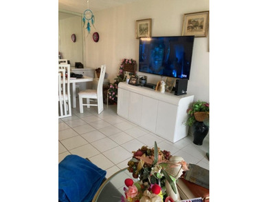 WONDERFUL 2ND FLOOR CORNER UNIT CONDO WITH 2 BEDROOMS AND 2 - photo 4