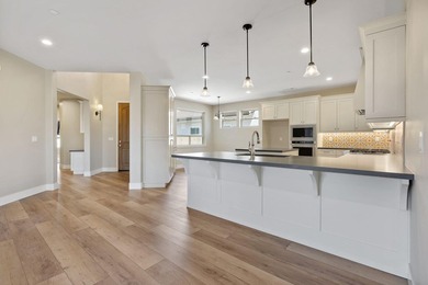 Experience the difference of true custom craftsmanship in this - photo 11
