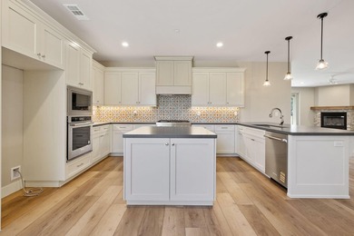 Experience the difference of true custom craftsmanship in this - photo 14