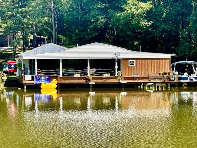 Lake Home For Sale in Pachuta, Mississippi