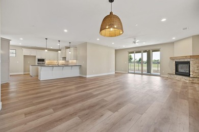 Experience the difference of true custom craftsmanship in this - photo 19