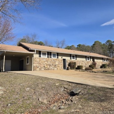 Greers Ferry Lake Home For Sale in Fairfield Bay Arkansas