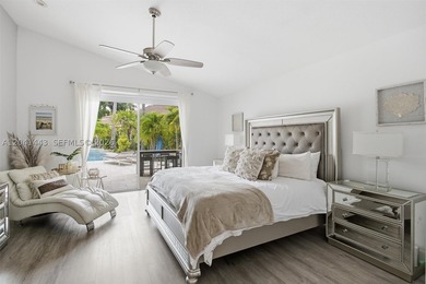 Discover your own private oasis in the heart of Weston! Situated - photo 22