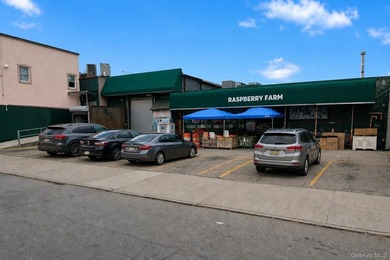 Prime Location in Whitestone, The property is currently occupied - photo 1