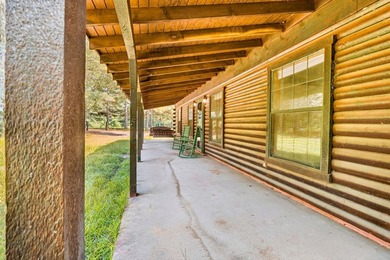 Escape to the peace and privacy of country living with this - photo 6