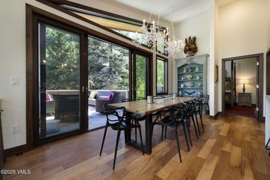 Discover an exquisite fusion of modern design and alpine charm - photo 6