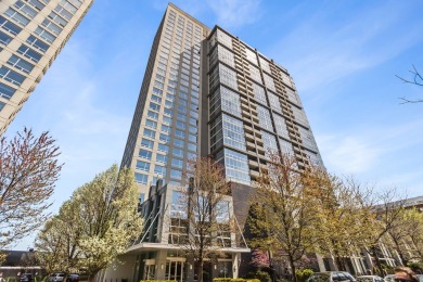 Lake Home For Sale in Chicago, Illinois