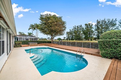 Elegantly remodeled estate home with expansive lake and golf - photo 3