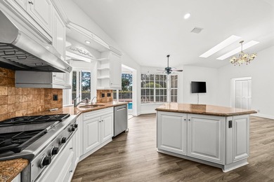 Elegantly remodeled estate home with expansive lake and golf - photo 4
