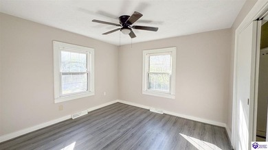 Charming 1945 home with modern updates and move-in ready! This - photo 17