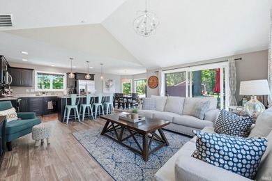 *Open House Sunday, June 28th 1-3 PM* Beautiful 9 year old home - photo 20