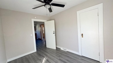 Charming 1945 home with modern updates and move-in ready! This - photo 20