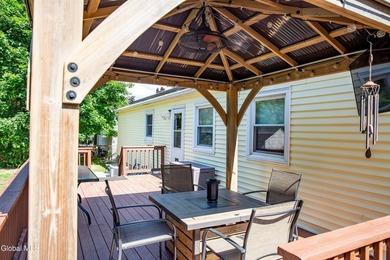 Awesome Ranch home located in the South Colonie School District - photo 31