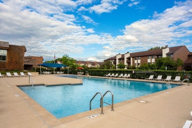 Prestigious Pheasant Creek! Beautifully maintained community - photo 35