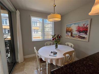 This rarely available large corner townhouse has 3 bedroom 3.5 - photo 9