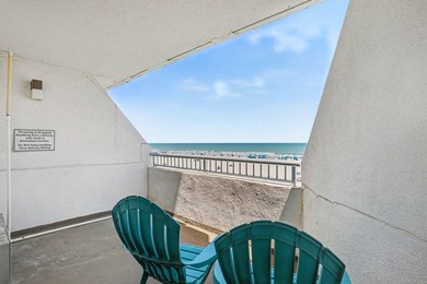 Amazing Direct OCEANFRONT views from this fully furnished 1 - photo 3