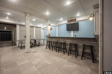 Welcome to this exceptional 12-bedroom, 10.5-bath custom-built - photo 44