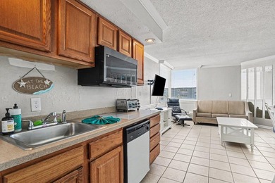 Amazing Direct OCEANFRONT views from this fully furnished 1 - photo 5