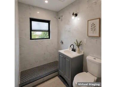 Great House Prime location! Fully diamond renovated and newly - photo 8