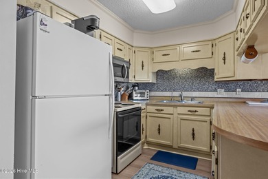 10 PERCENT OWNERSHIP (5 weeks) Own a slice of paradise with 10