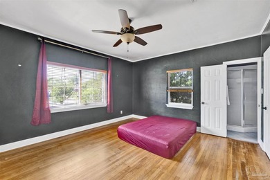 Welcome to this beautifully updated 3-bedroom, 2-bath brick - photo 12
