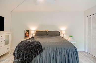 Welcome to this beautifully updated, move-in-ready 2-bedroom, 1 - photo 20