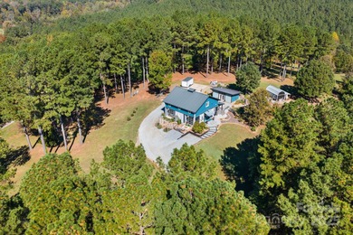 Lake Home For Sale in Rutherfordton, North Carolina