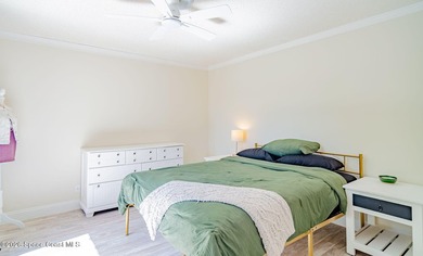 Welcome to this beautifully updated, move-in-ready 2-bedroom, 1 - photo 24