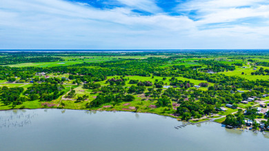 New Lake Subdivision! 1.03 acre Waterfront Lot! - photo 7