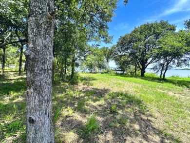 New Lake Subdivision! 1.03 acre Waterfront Lot! - photo 30