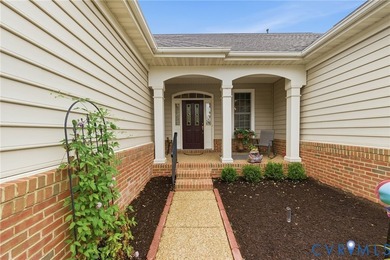 Experience refined golf course living at 6792 Tarpley's Tavern - photo 3