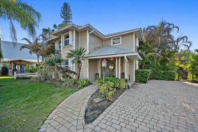 SIGNIFICANT PRICE IMPROVEMENT PRESENTS A RARE WATERFRONT - photo 8