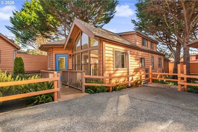 Updated coastal cottage in the sought-after Chetco River Resort - photo 21