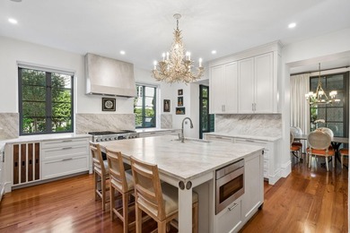 Gracefully restored and rich in Charleston history, this - photo 10