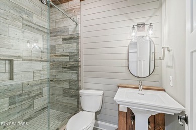 Experience the best of Knoxville lake living at 2426 Caravel - photo 35