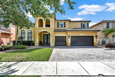 (private lake, pond, creek) Home For Sale in Weston Florida