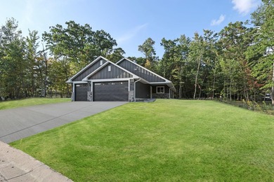 331 Gateway Parkway - photo 2